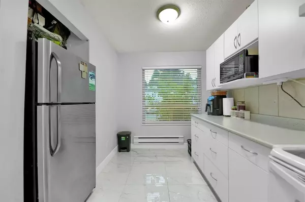 Abbotsford, BC V2T 3R4,3075 Trethewey ST #33