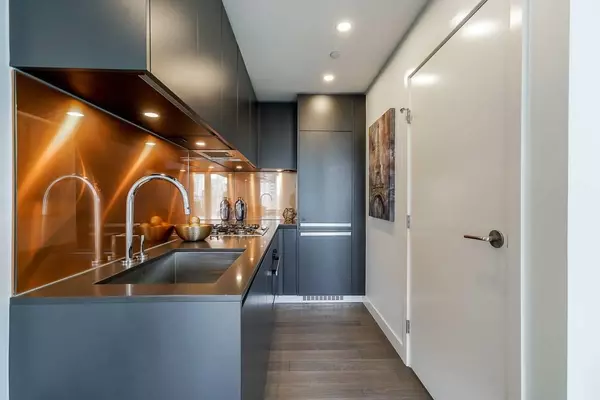 Vancouver, BC V6Z 0G5,1480 Howe ST #2310