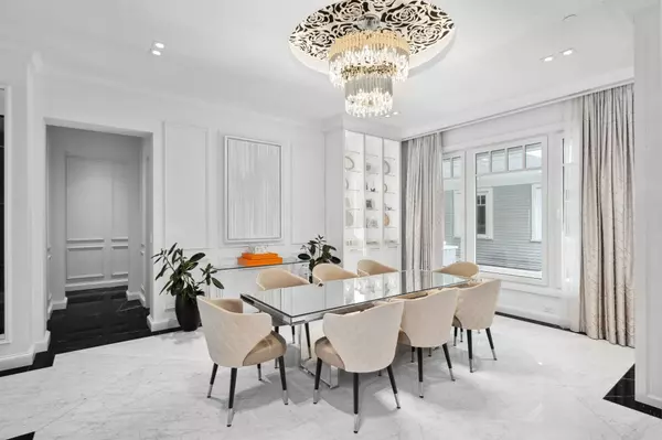 West Vancouver, BC V7V 2R5,2531 Nelson AVE