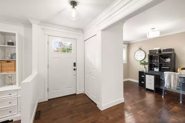 Langley, BC V3A 1J5,4951 199a ST