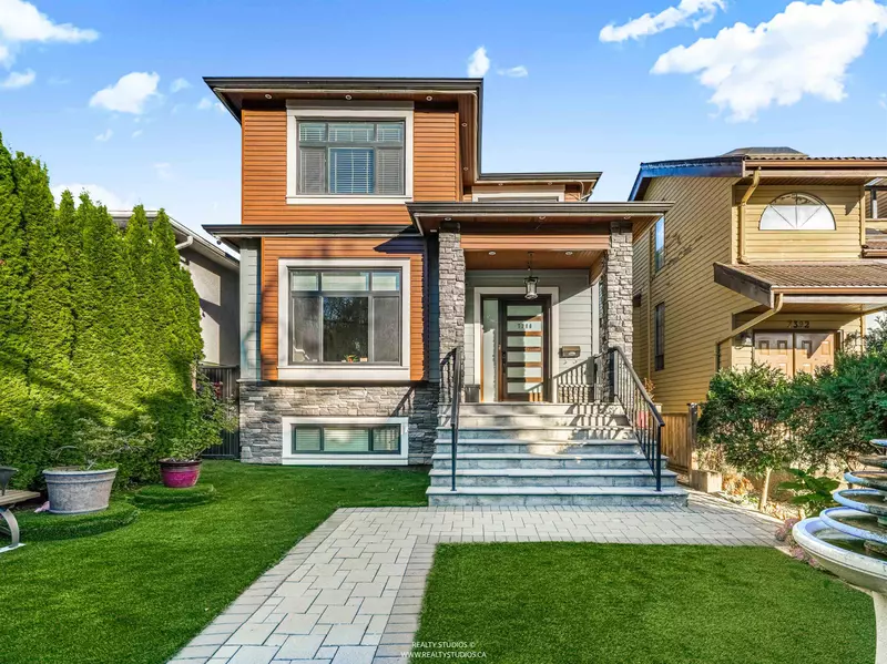 7380 Ontario ST, Vancouver, BC V5X 3B8