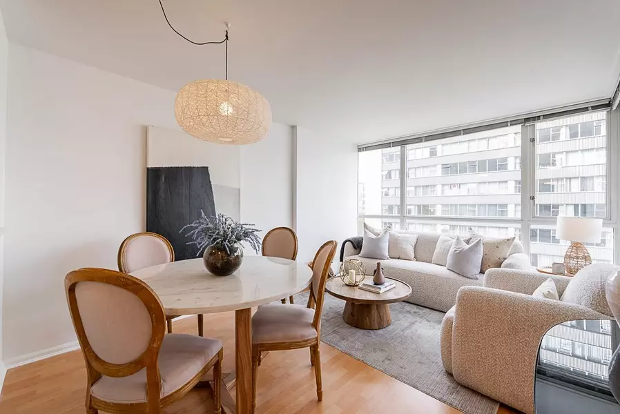 1420 W Georgia ST #604, Vancouver, BC V6G 3K4