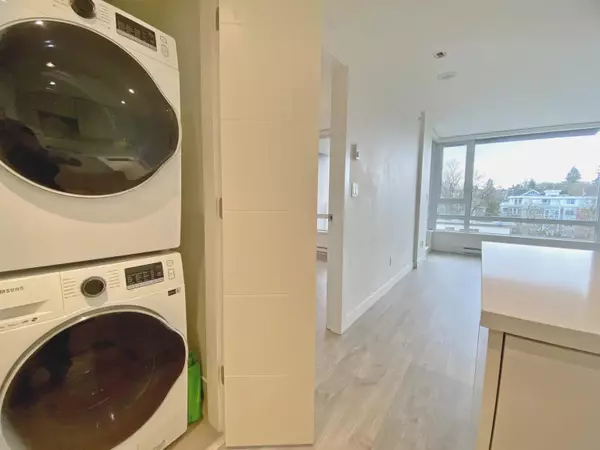 Vancouver, BC V5Y 0L2,238 W Broadway #802