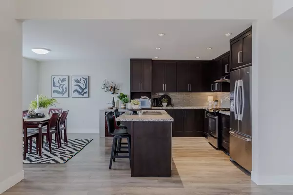 Coquitlam, BC V3E 0J1,3458 Burke Village Promenade #102