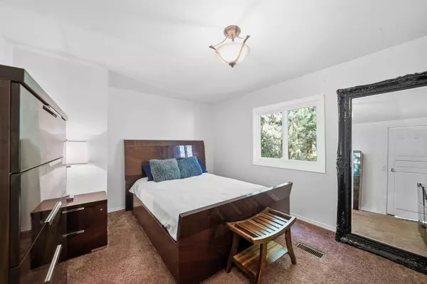 Cultus Lake, BC V2R 5A9,45835 Sleepy Hollow RD #207