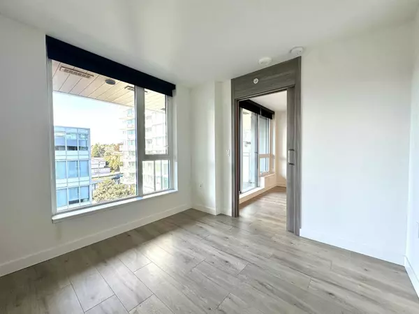 455 SW Marine DR #911 Vancouver, BC V5X 0H3