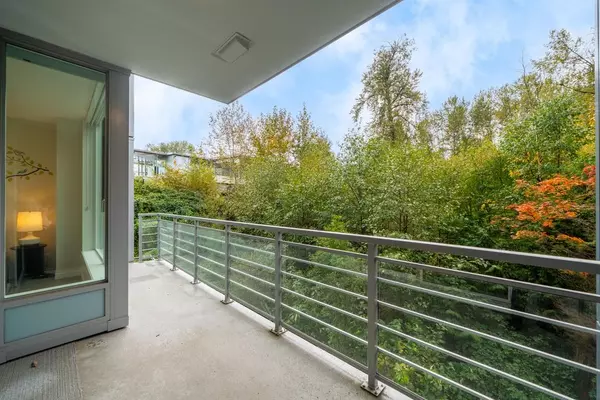 Port Moody, BC V3H 0M2,308 Morrissey RD #305