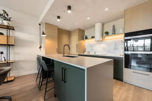 Vancouver, BC V5Y 0B7,1616 Columbia ST #805