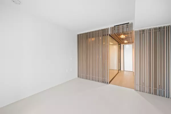 1033 Nelson ST #1706 Vancouver, BC V6E 0E5