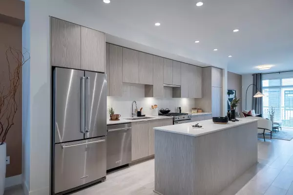 16355 21 AVE #19, Surrey, BC V3Z 1K9