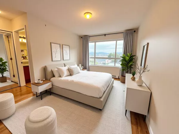 Squamish, BC V8B 0C4,38003 Second AVE #305