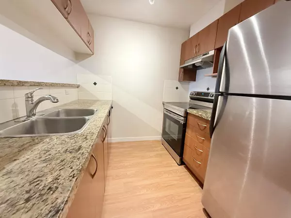 Squamish, BC V8B 0C4,38003 Second AVE #305