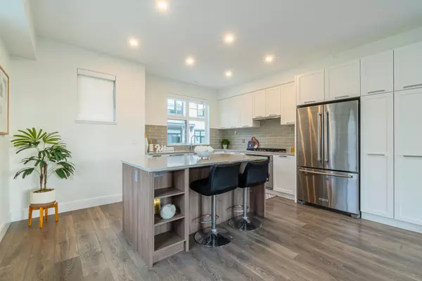 Coquitlam, BC V3B 2W7,1310 Mitchell ST #126