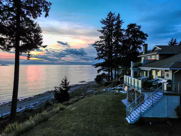 Sechelt, BC V7Z 0N6,6437 Sunshine Coast HWY