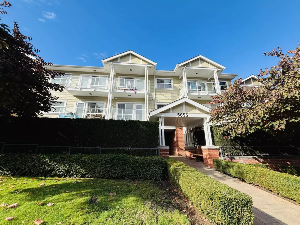 Burnaby, BC V5H 2M2,5655 Inman AVE