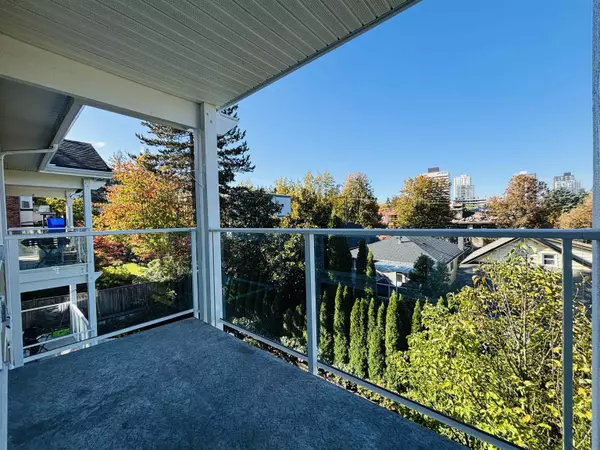 Burnaby, BC V5H 2M2,5655 Inman AVE