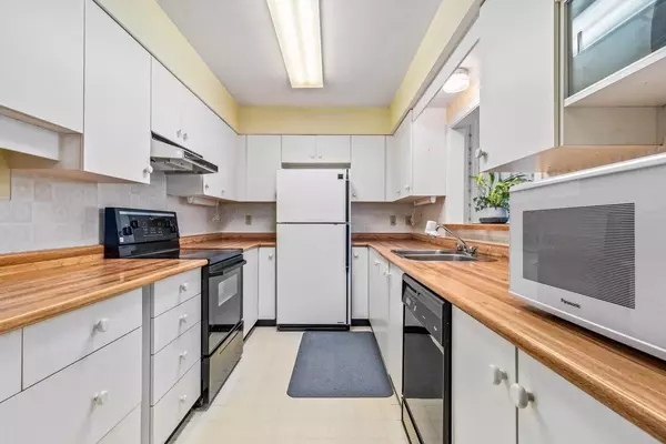 Delta, BC V4M 1X2,5312 9a AVE