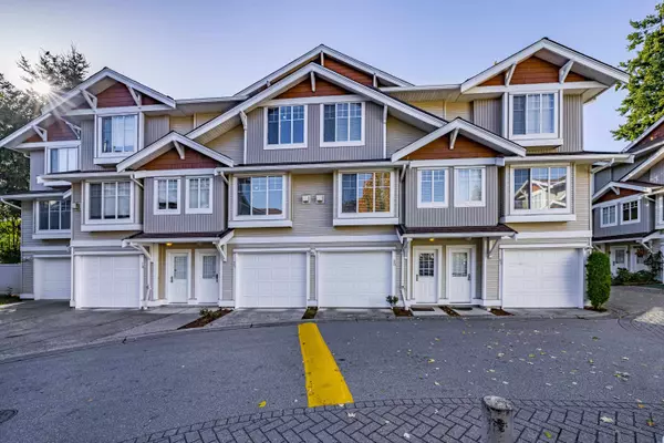 Surrey, BC V3W 1M1,12110 75a AVE #80