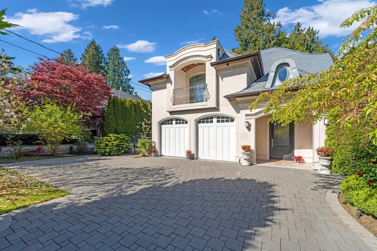 West Vancouver, BC V7V 1H6,4348 Erwin DR