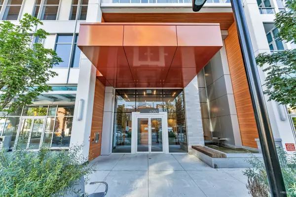 Burnaby, BC V5H 0J4,6080 Mckay AVE #2507
