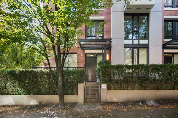 Vancouver, BC V6B 1S3,308 Smithe ST