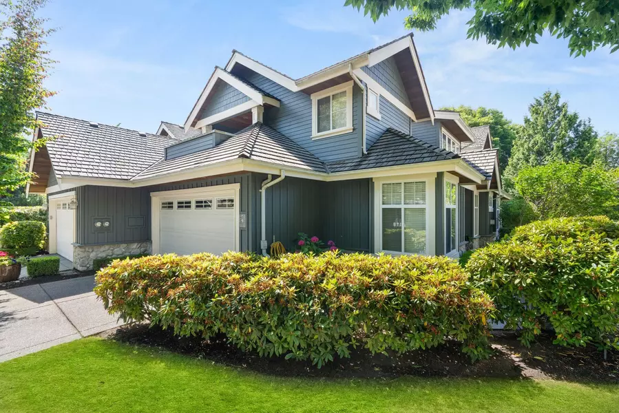 15715 34 AVE #9, Surrey, BC V4P 3G2