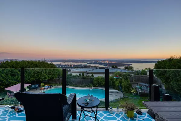 West Vancouver, BC V7S 2R9,1591 Chartwell DR