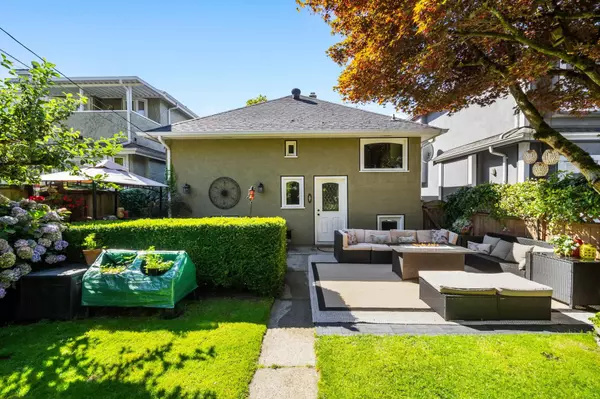 2857 W 35th AVE Vancouver, BC V6N 2M3