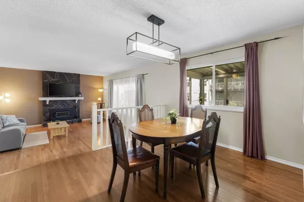 Port Moody, BC V3H 3J8,171 Edward CRES