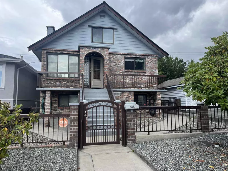 3961 Venables ST, Burnaby, BC V5C 2Z3
