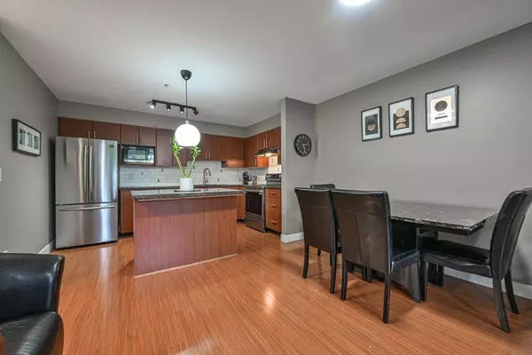 12085 228 ST #225 Maple Ridge, BC V2X 6M2