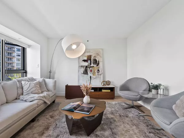 Vancouver, BC V6Z 2R8,1177 Pacific BLVD #602