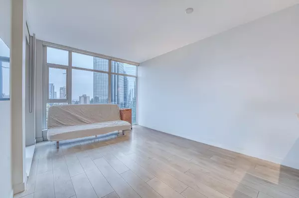 6098 Station ST #1711 Burnaby, BC V5H 0H4