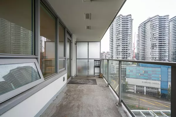 988 Quayside DR #1106 New Westminster, BC V3M 0L5