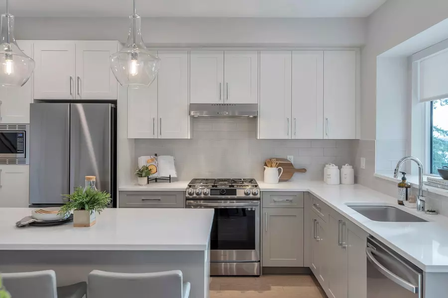 1833 165a ST #134, Surrey, BC V3Z 9N3