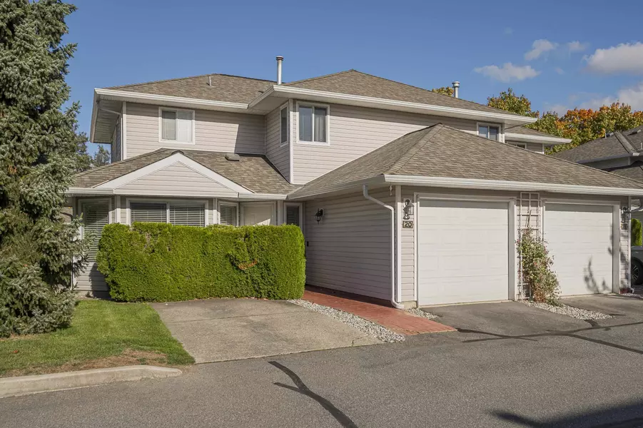 21928 48 AVE #20, Langley, BC V3A 8H1