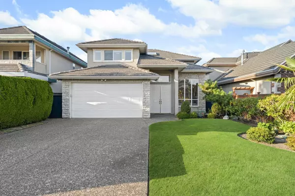 Richmond, BC V7C 5S2,6215 Garrison CT