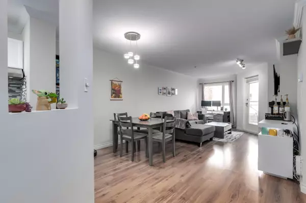 Port Coquitlam, BC V3C 2A3,2335 Whyte AVE #202