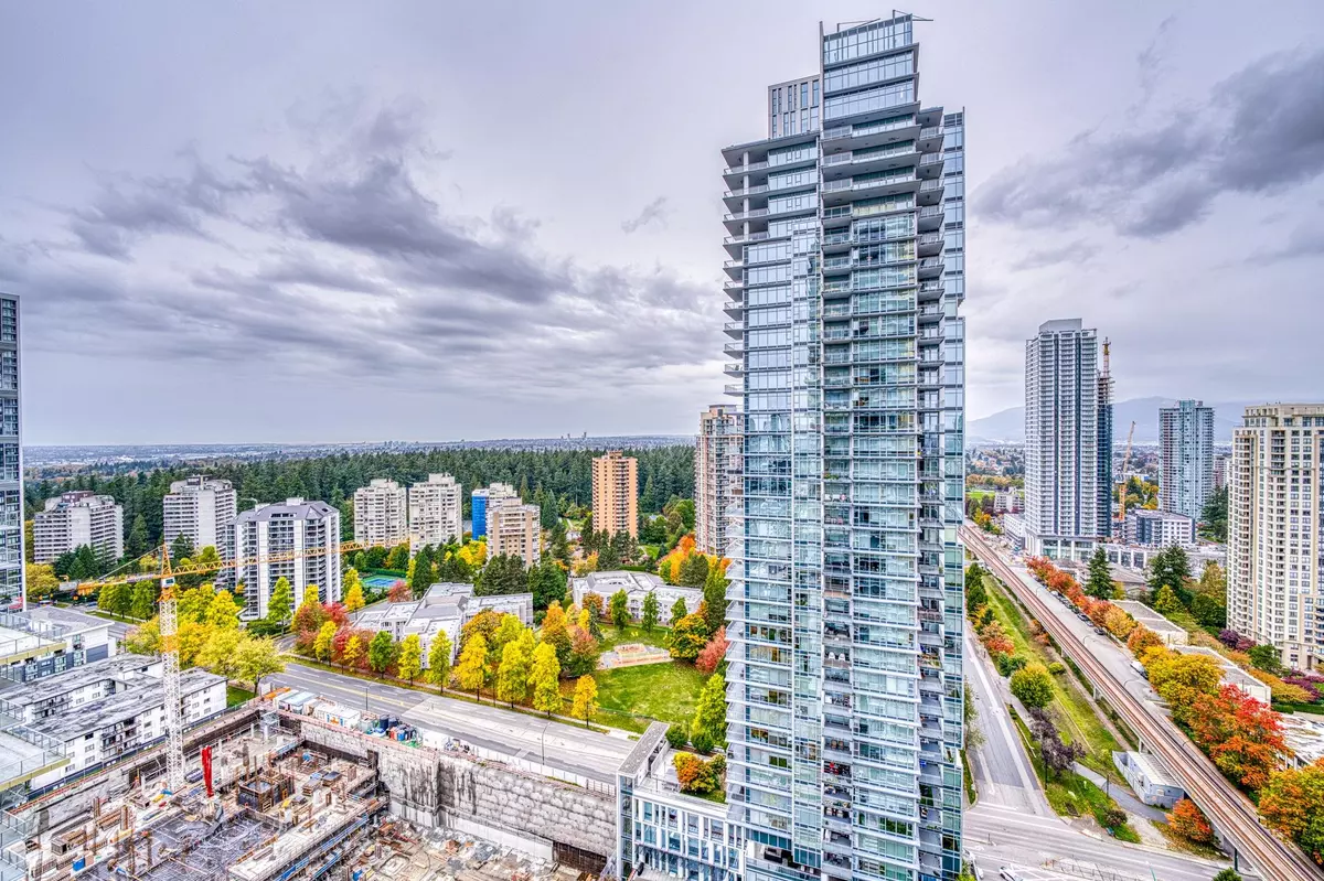 Burnaby, BC V5H 0H8,6383 Mckay AVE #2407