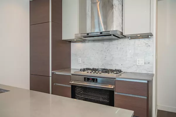 4670 Assembly WAY #4010 Burnaby, BC V5H 0H3