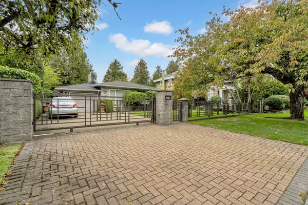 7187 Marguerite ST, Vancouver, BC V6P 5G4