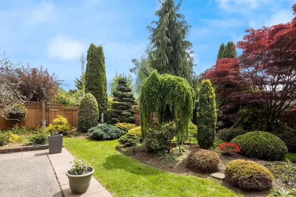 Surrey, BC V4A 1Y9,12986 20 AVE