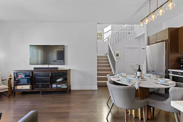 Surrey, BC V3S 4J4,5811 177b ST #406