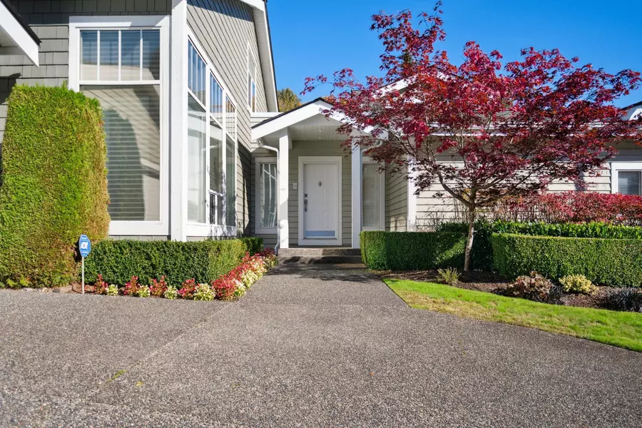 1271 3rd ST, West Vancouver, BC V7S 1H8