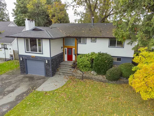 5316 Belair DR, Tsawwassen, BC V4M 2E4