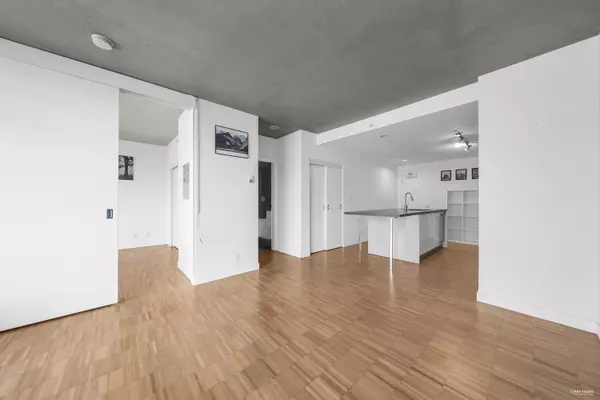 Vancouver, BC V6B 0G5,108 W Cordova ST #1707