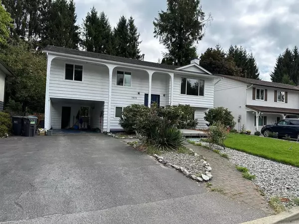 3870 Richmond ST, Port Coquitlam, BC V3B 3E8