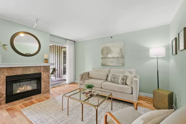 Coquitlam, BC V3B 4S4,1154 Westwood ST #308