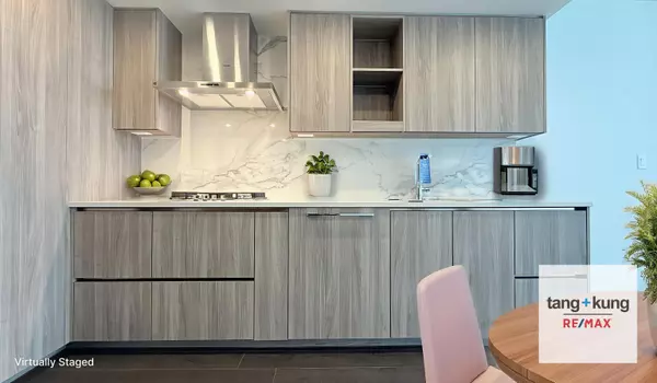 Surrey, BC V3T 0V2,13768 100 AVE