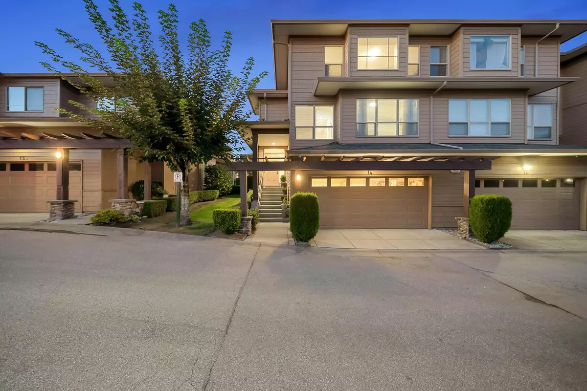 Surrey, BC V3S 3V1,16655 64 AVE #14